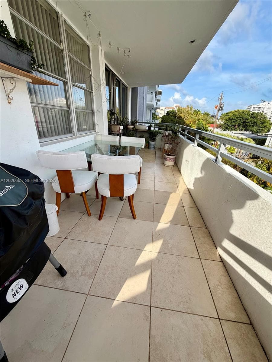 1080 94th St # 312, Bay Harbor Islands FL 33154 — 19