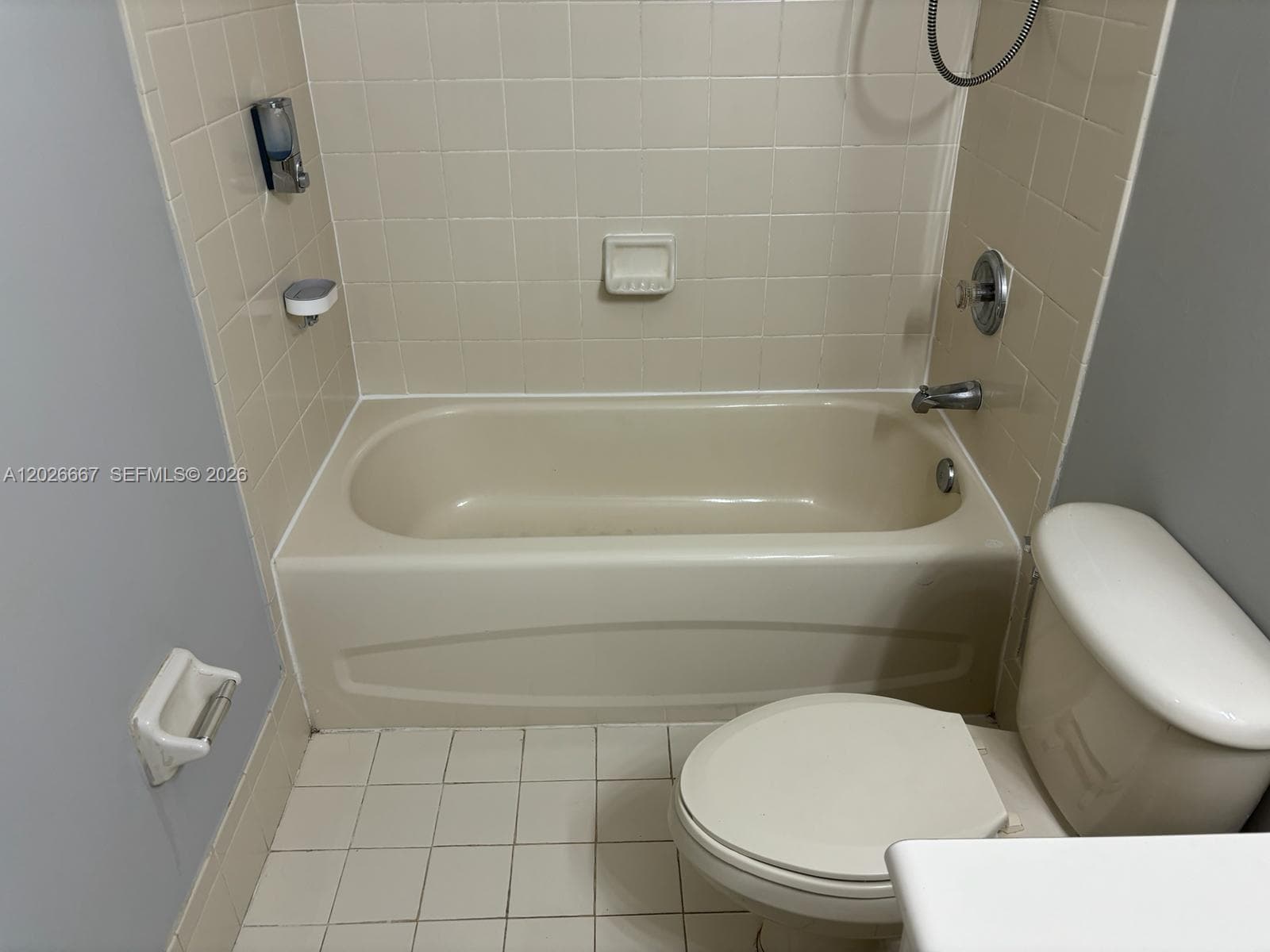 Shoma Homes At Country Cl, Hialeah, FL — 10