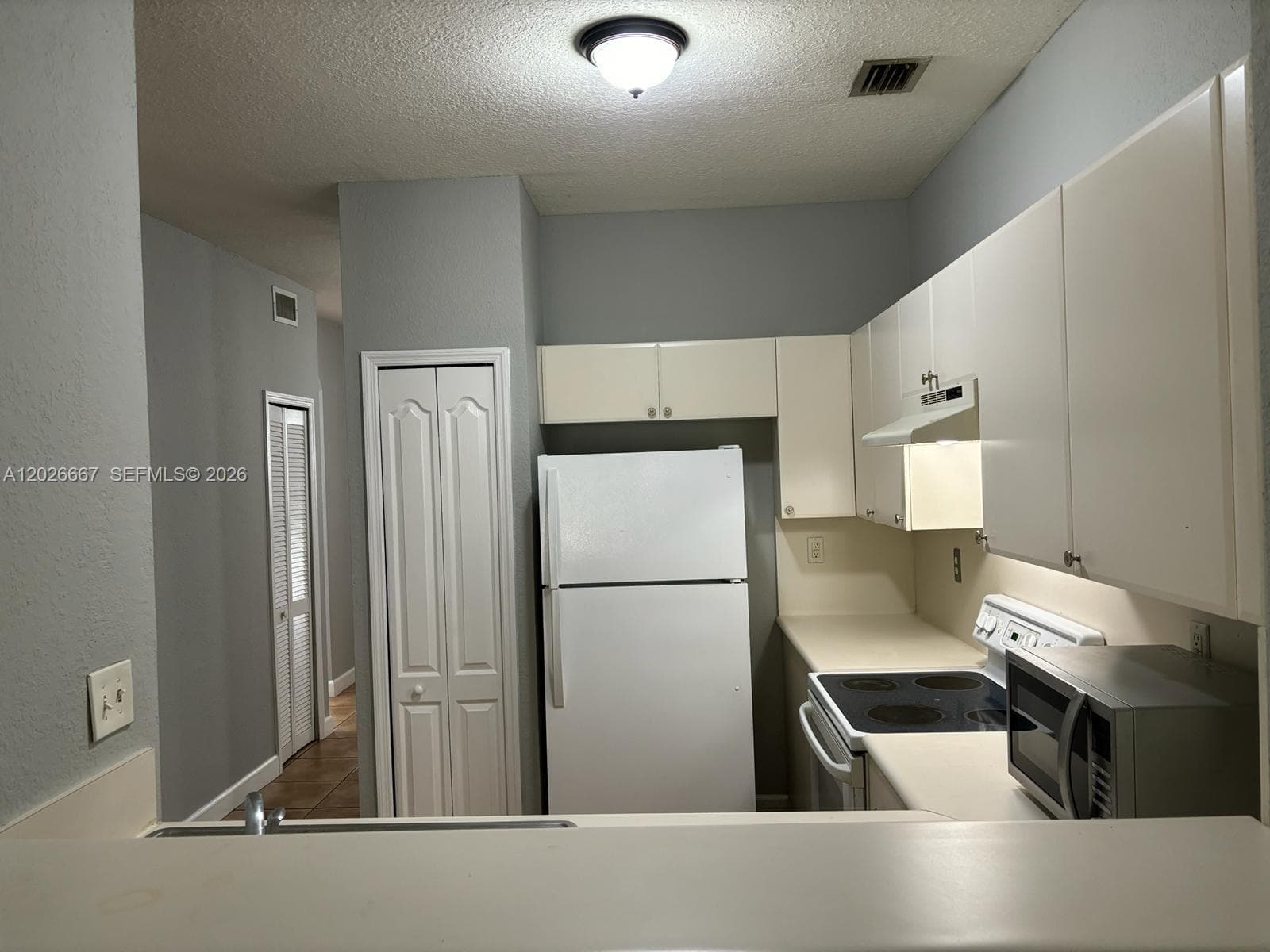 Shoma Homes At Country Cl, Hialeah, FL — 14