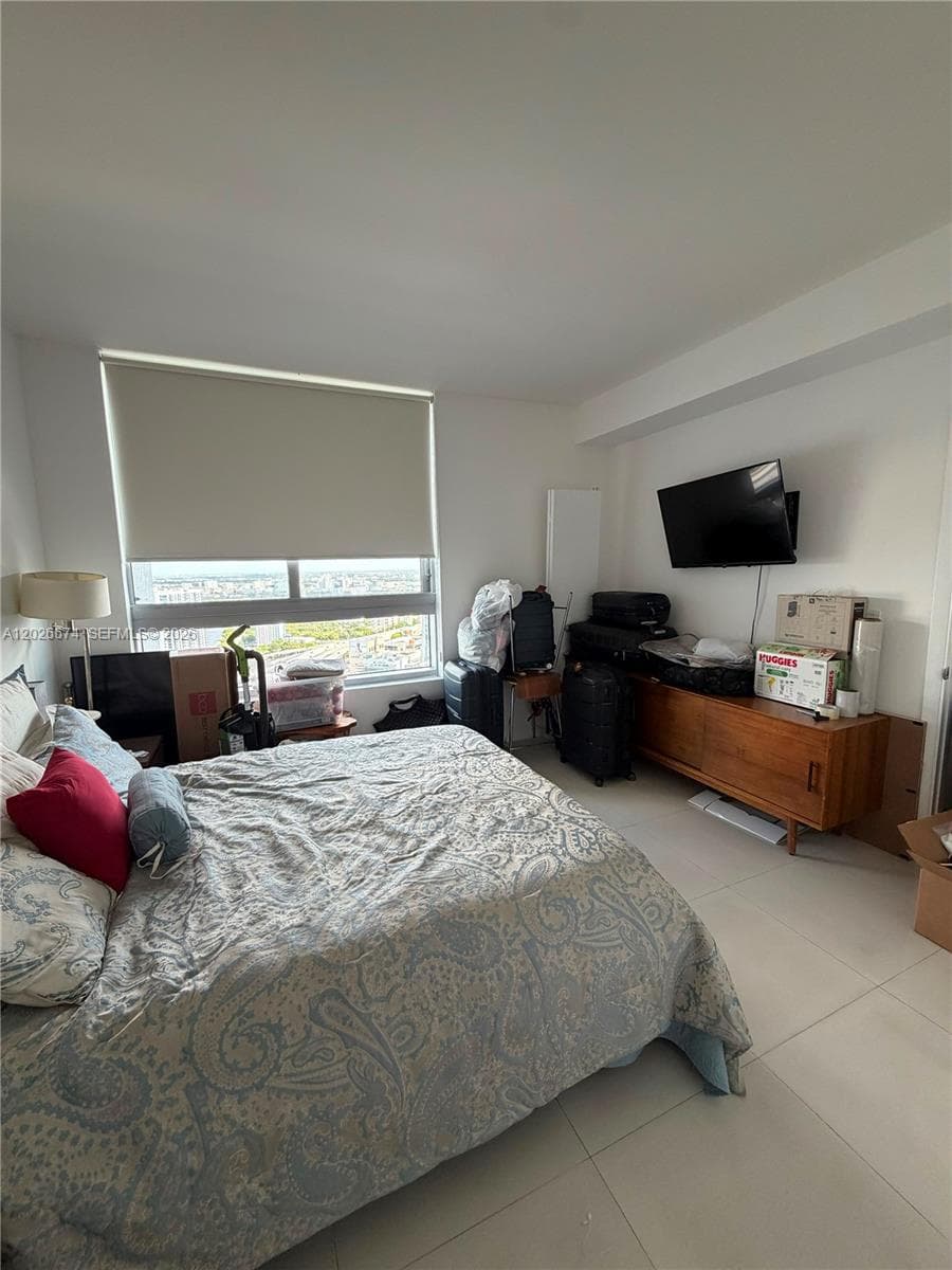 90 SW 3rd St # 4006, Miami FL 33130 — 13