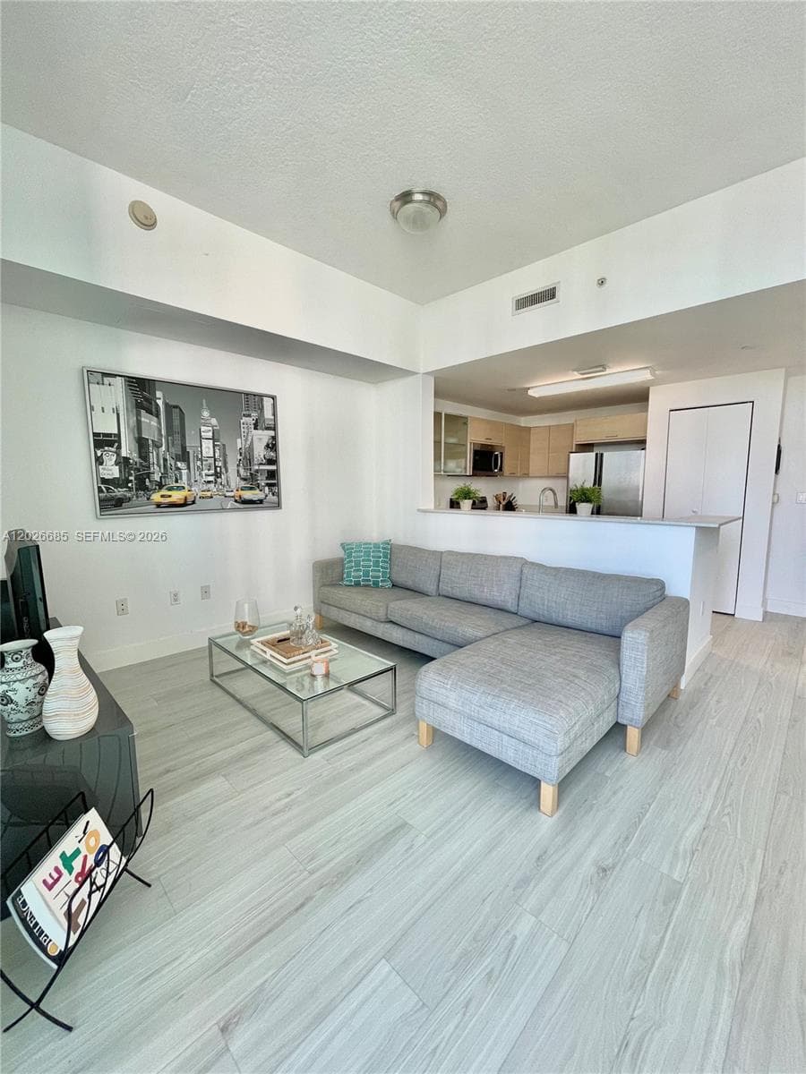 350 NE 24th St # 709, Miami FL 33137 — 7