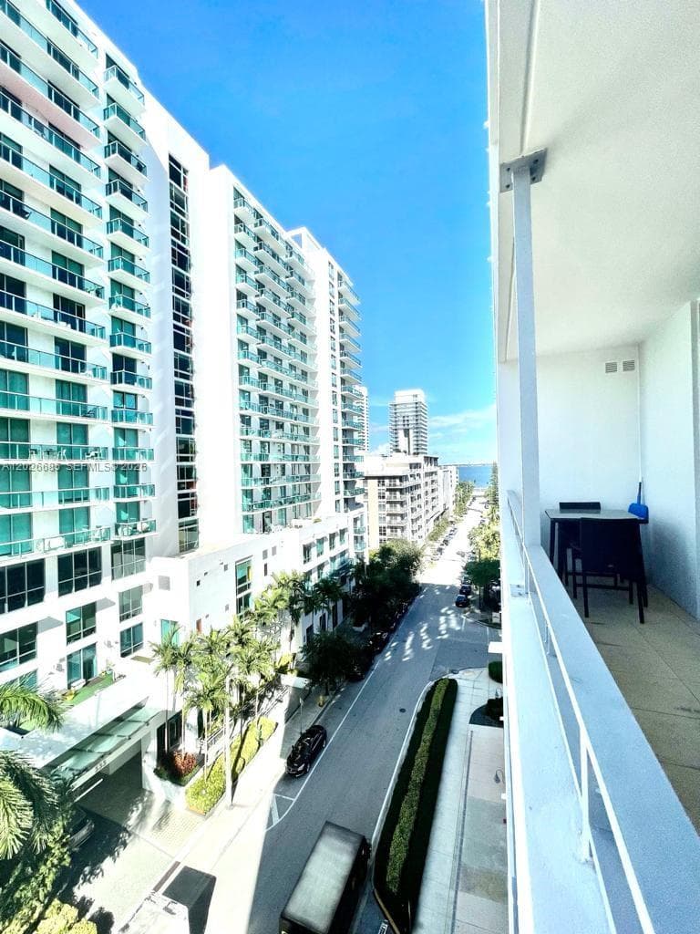 350 NE 24th St # 709, Miami FL 33137 — 14