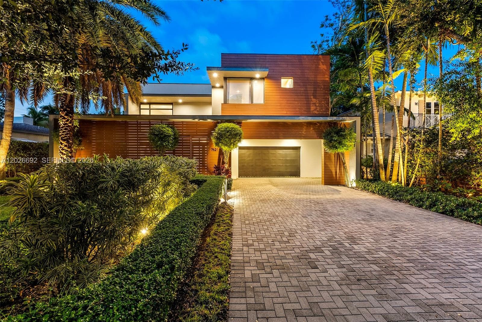 7621 SW 59th Ct, South Miami FL 33143 — 2