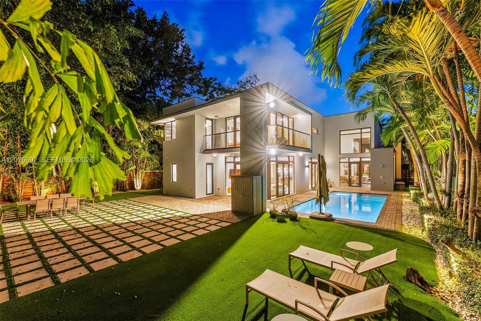 7621 SW 59th Ct, South Miami FL 33143 — 1