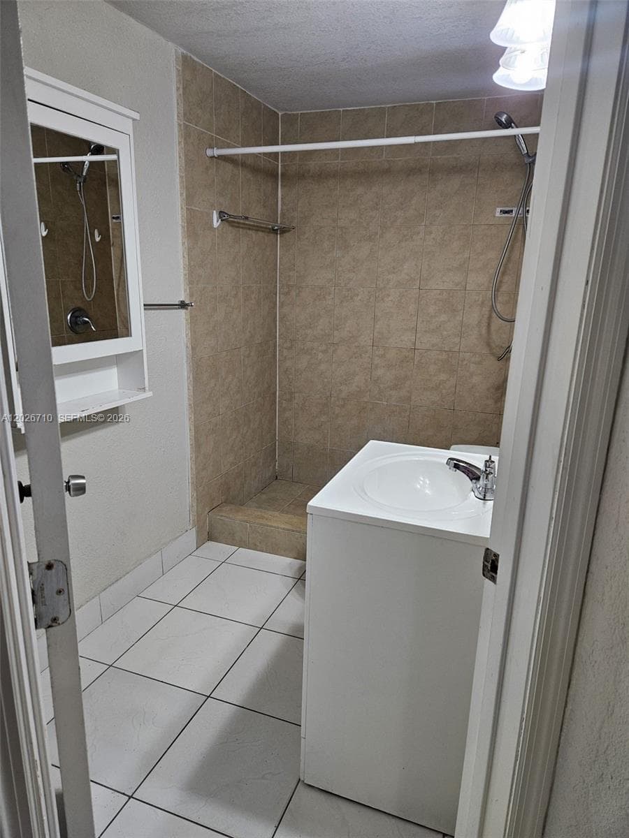 3431 SW 4th St # 1, Miami FL 33135 — 16