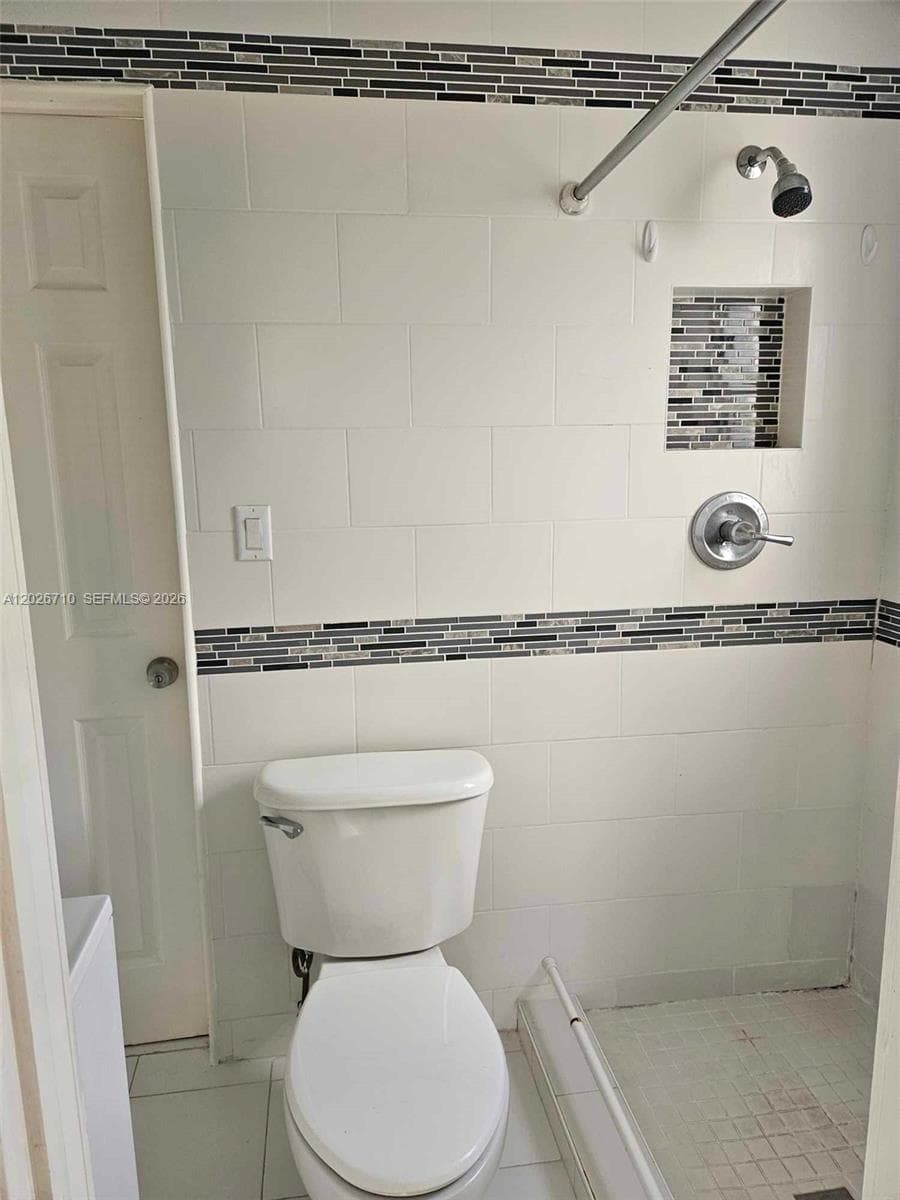 3431 SW 4th St # 1, Miami FL 33135 — 15