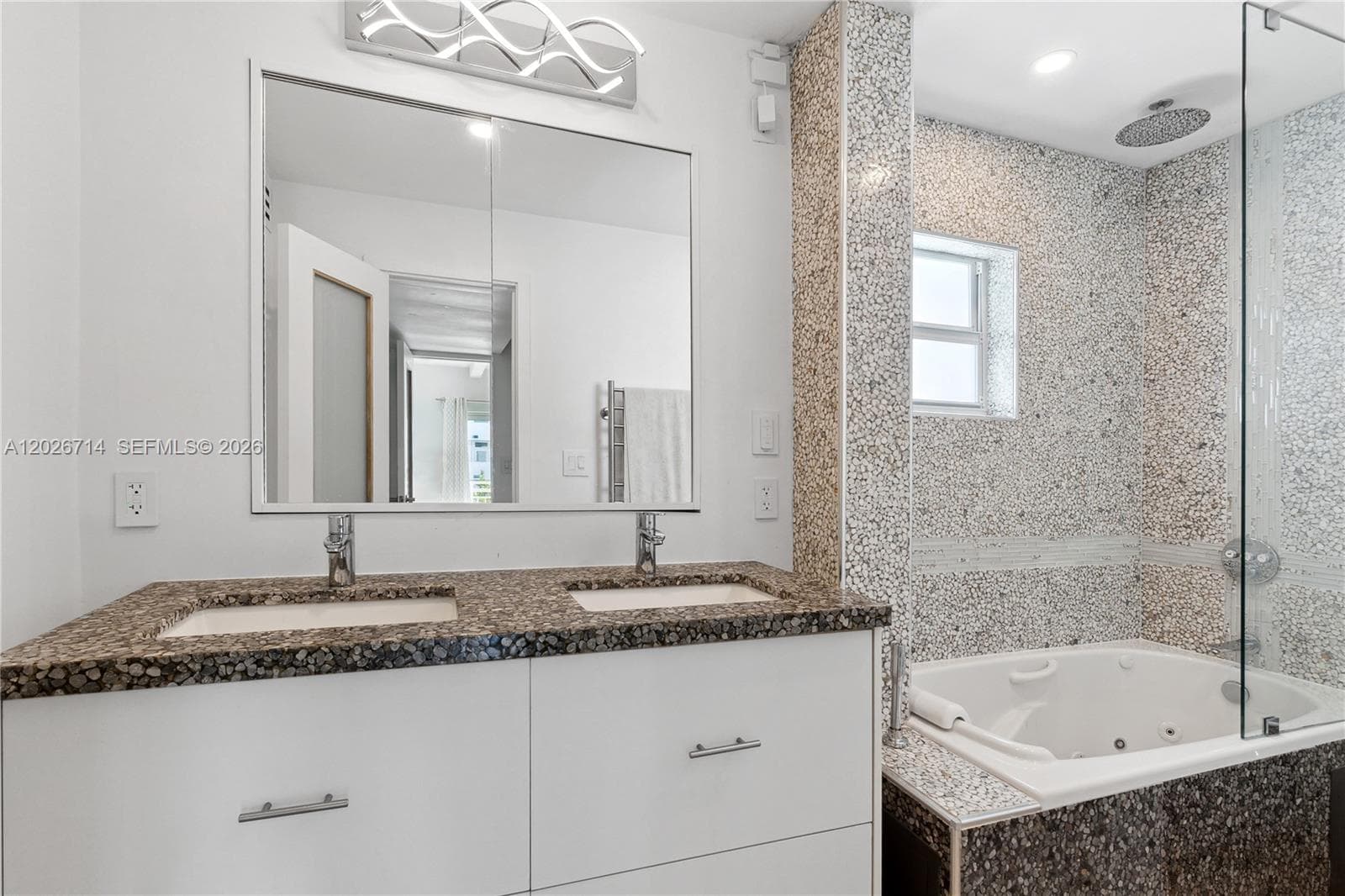325 Ocean Dr # 502, Miami Beach FL 33139 — 12