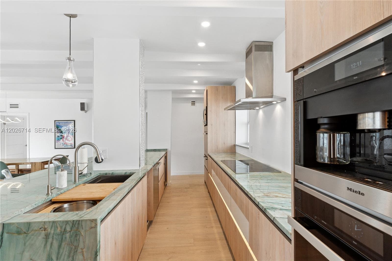325 Ocean Dr # 502, Miami Beach FL 33139 — 5