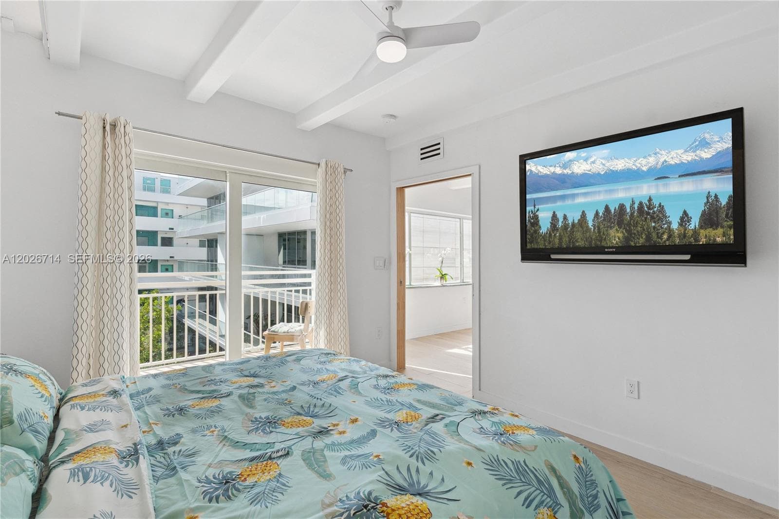 325 Ocean Dr # 502, Miami Beach FL 33139 — 9