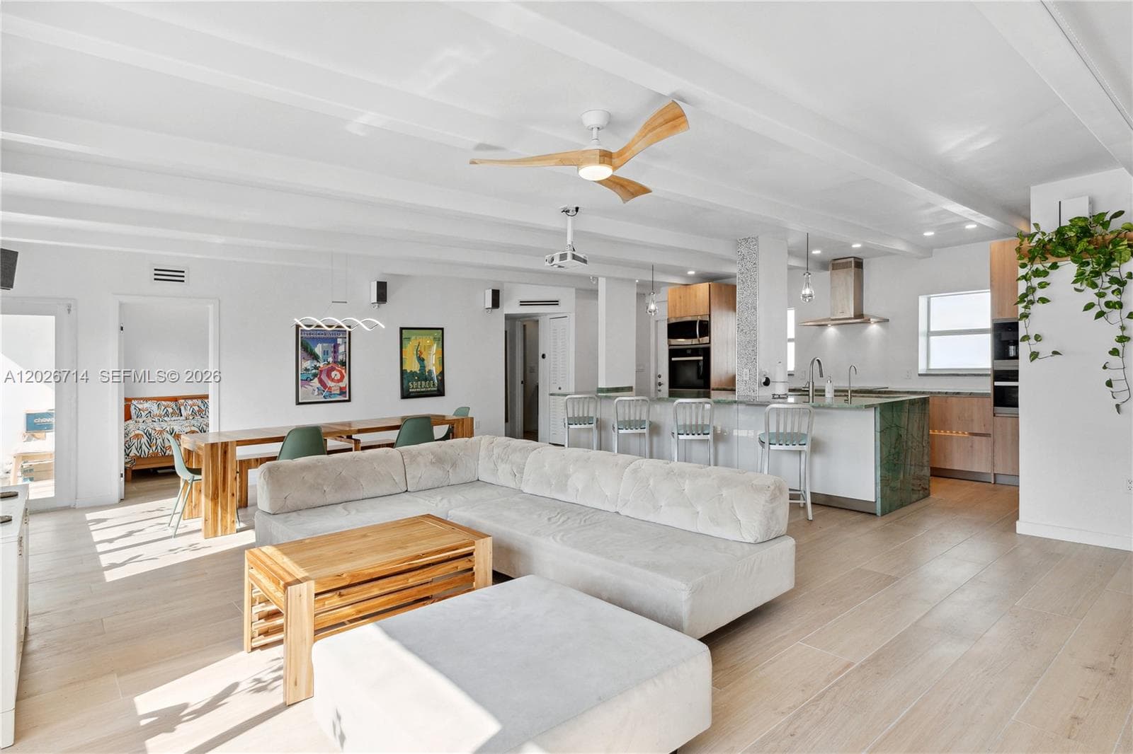 325 Ocean Dr # 502, Miami Beach FL 33139 — 4