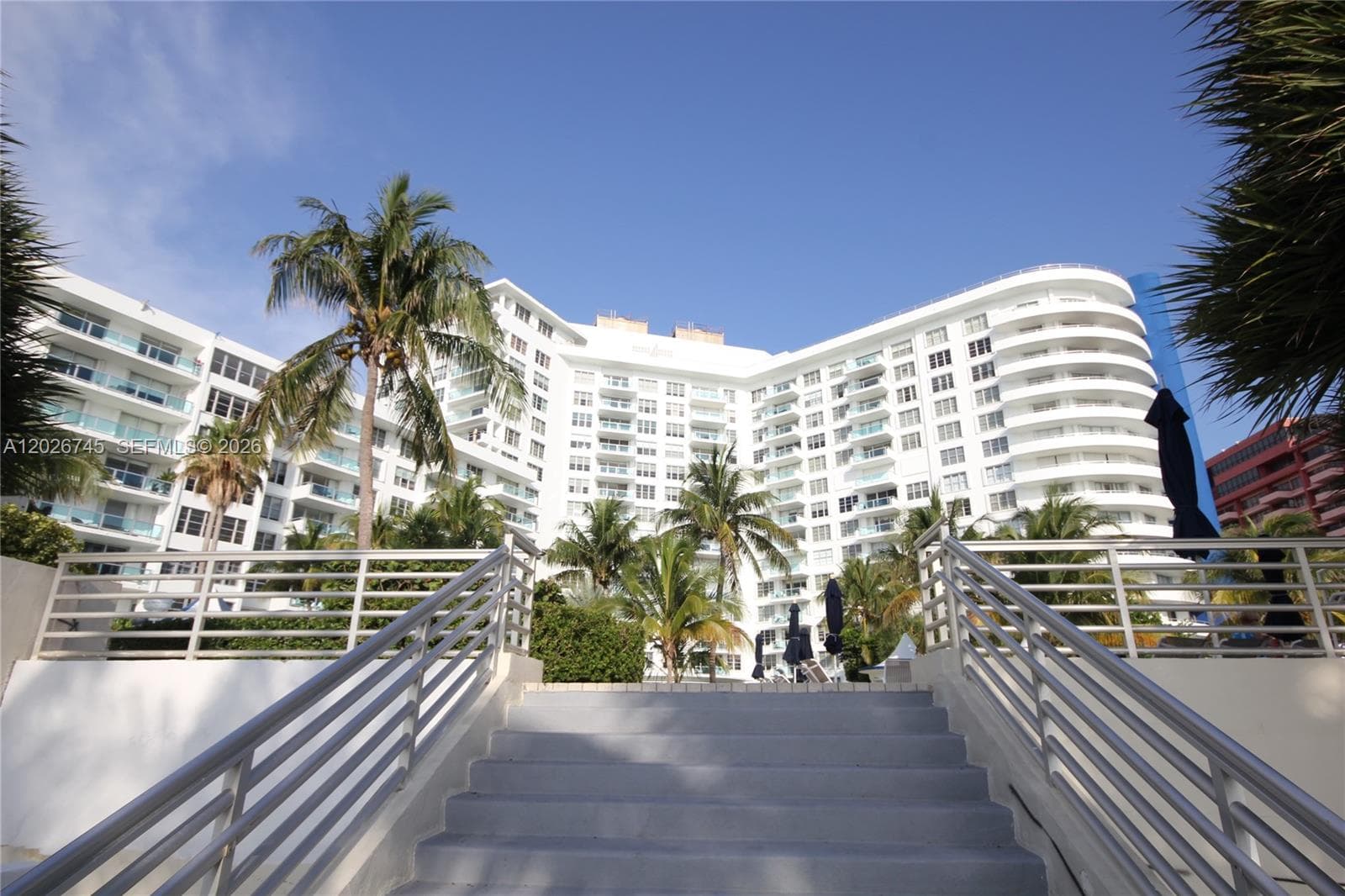 5151 Collins Ave # 519, Miami Beach FL 33140 — 49