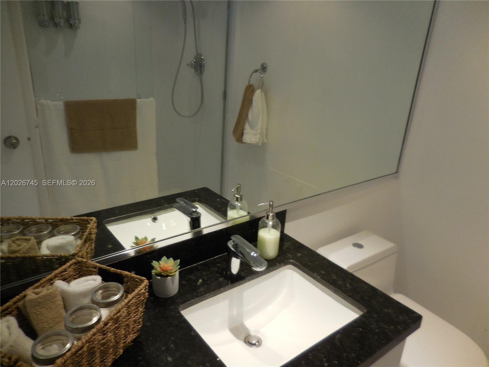 5151 Collins Ave # 519, Miami Beach FL 33140 — 44