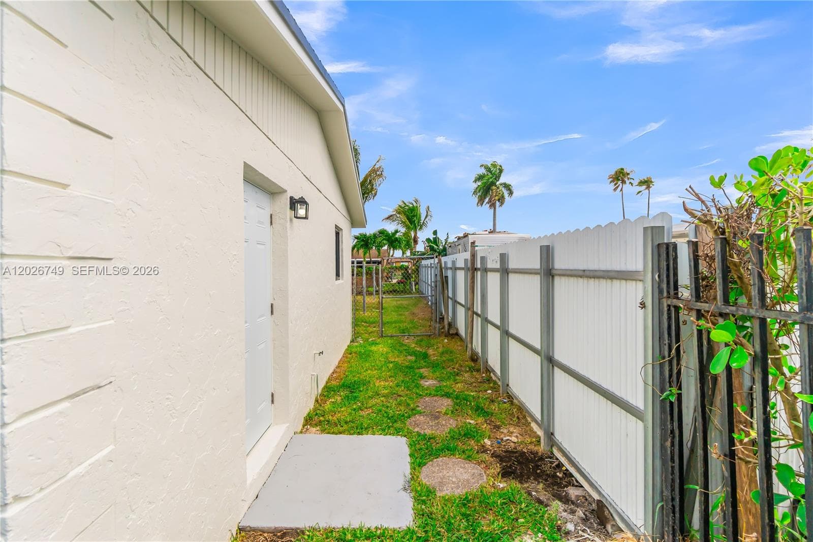 11373 SW 227th Ter, Miami FL 33170 — 40