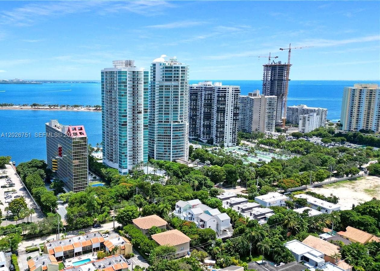 2101 Brickell Ave # 1907, Miami FL 33129 — 20