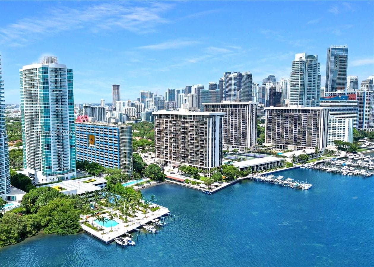 2101 Brickell Ave # 1907, Miami FL 33129 — 4