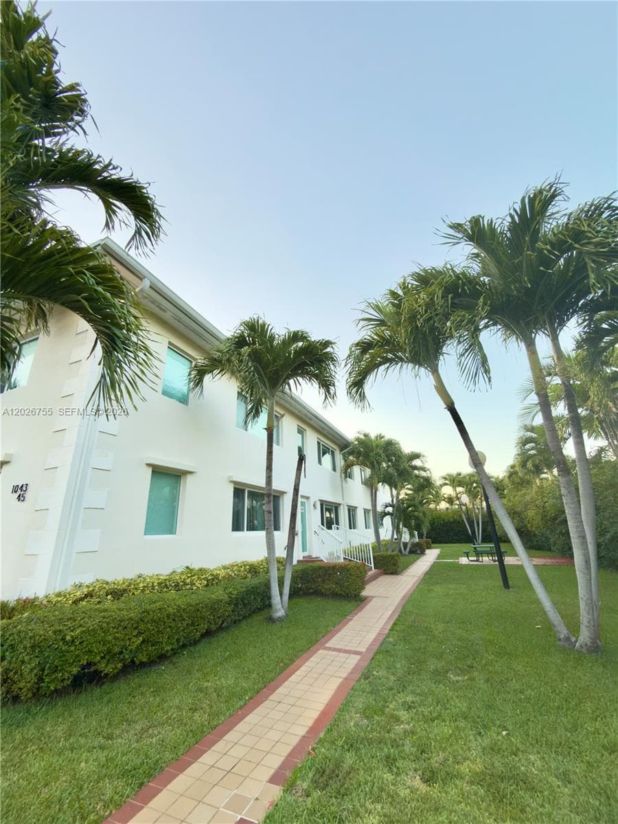 1029 94th St # 12, Bay Harbor Islands FL 33154 — 20
