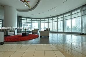 300 S Biscayne Blvd # 2609, Miami FL 33131 — 27