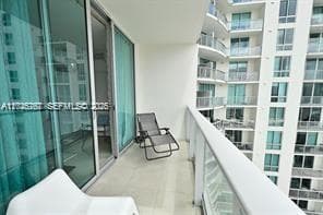 300 S Biscayne Blvd # 2609, Miami FL 33131 — 15