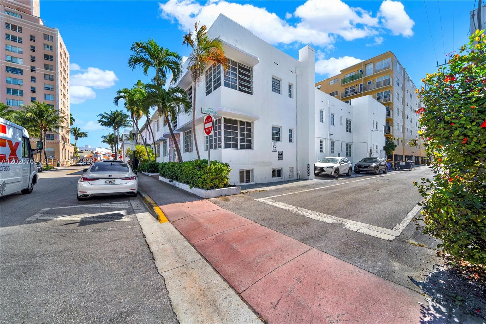 610 8th St # 102R, Miami Beach FL 33139 — 3