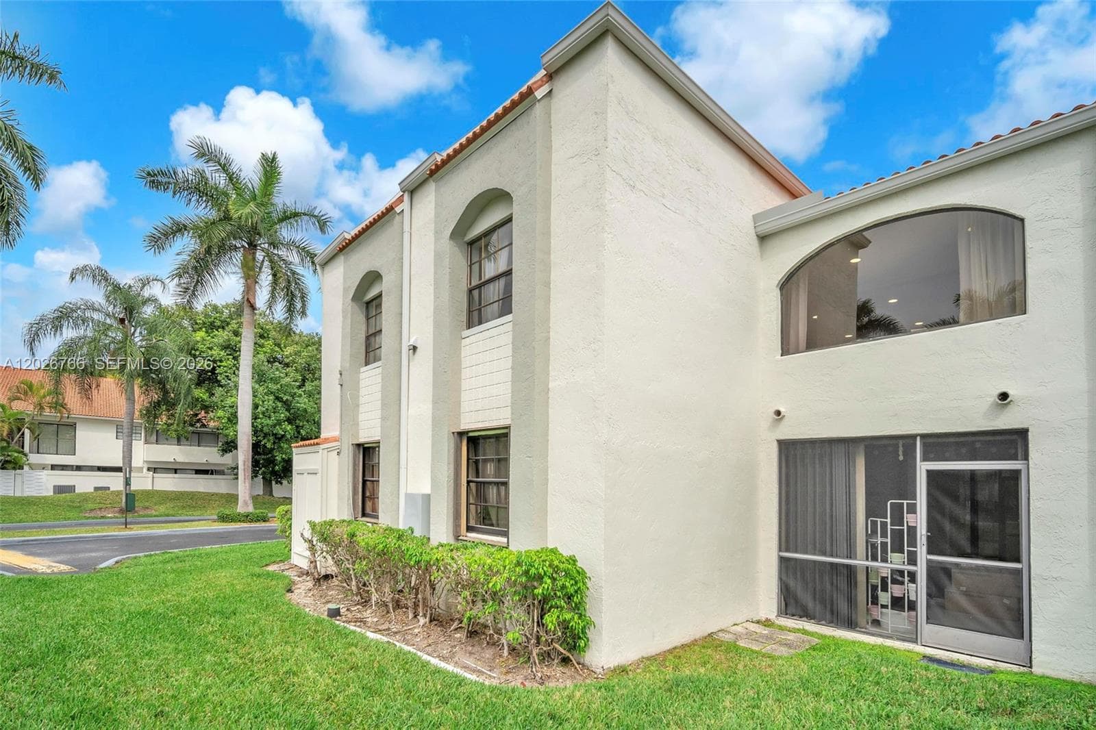 3571 Magellan Cir # 4, Aventura FL 33180 — 41