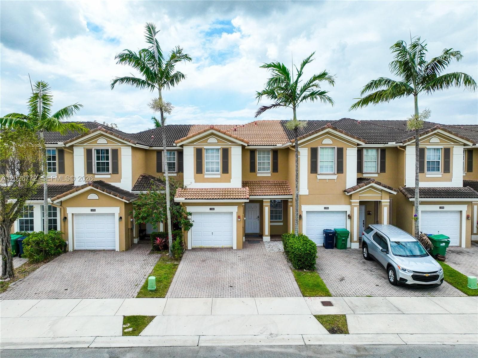 11866 SW 152nd Pl, Miami FL 33196 — 40