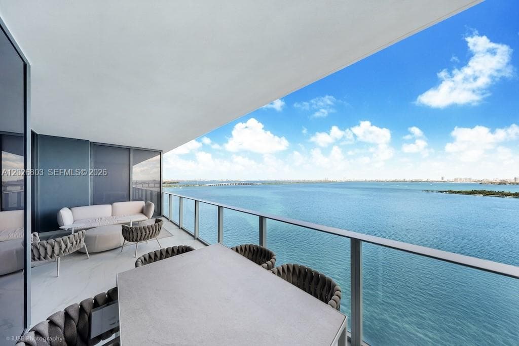 700 NE 24 St # 1403, Miami FL 33137 — 6