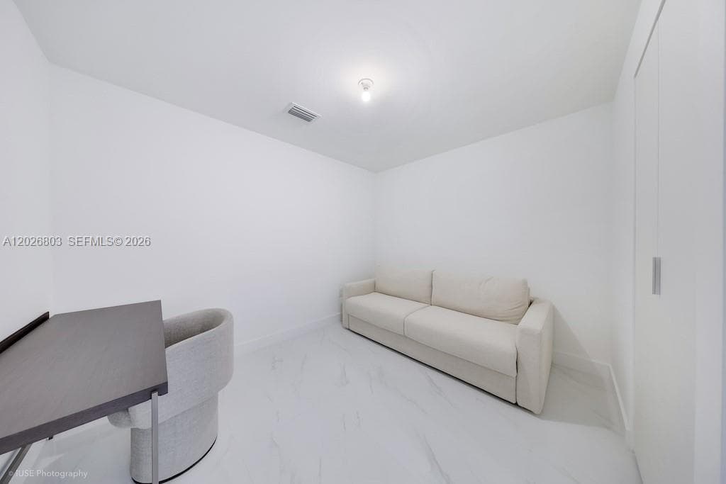 700 NE 24 St # 1403, Miami FL 33137 — 13