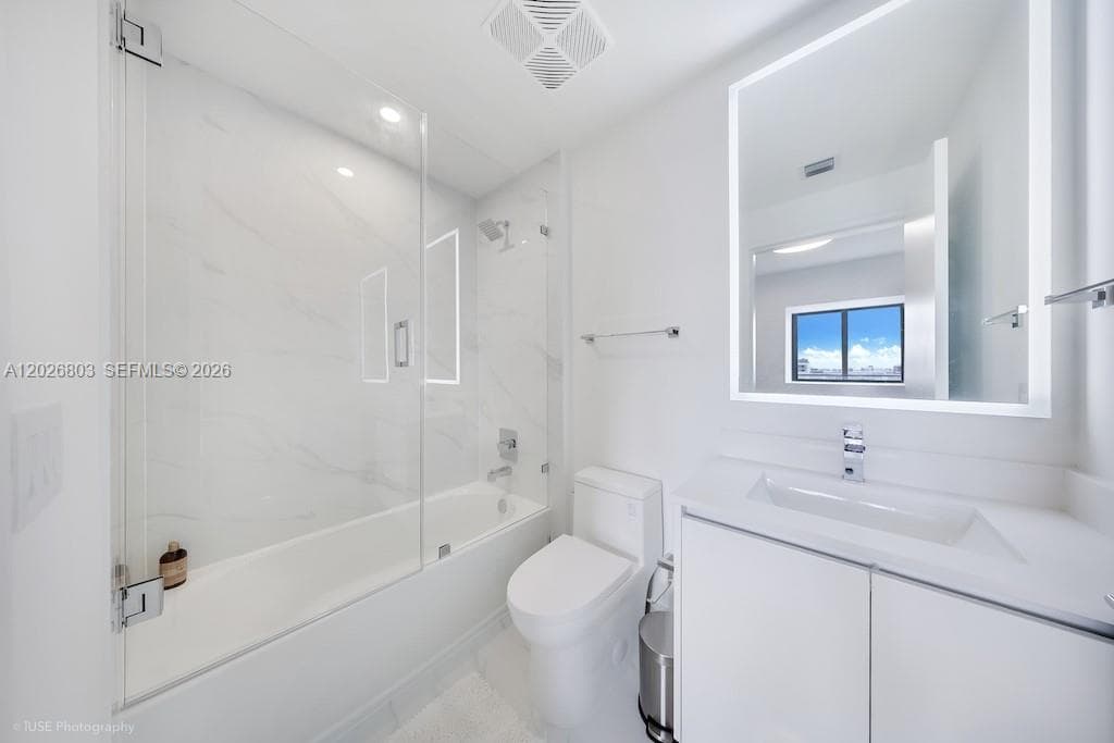 700 NE 24 St # 1403, Miami FL 33137 — 14
