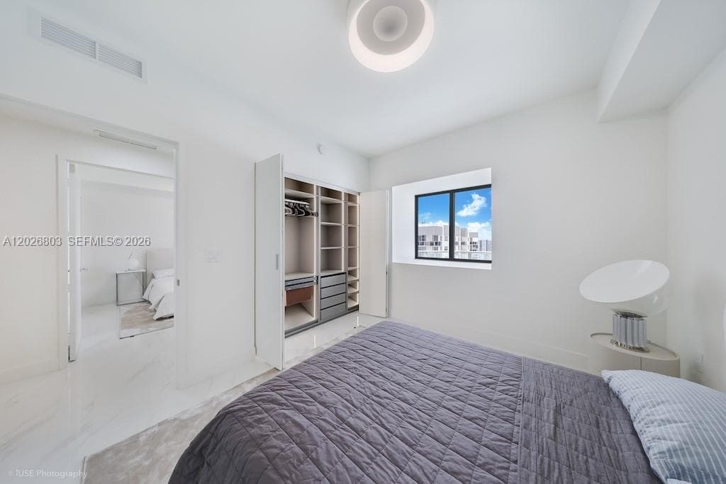 700 NE 24 St # 1403, Miami FL 33137 — 15