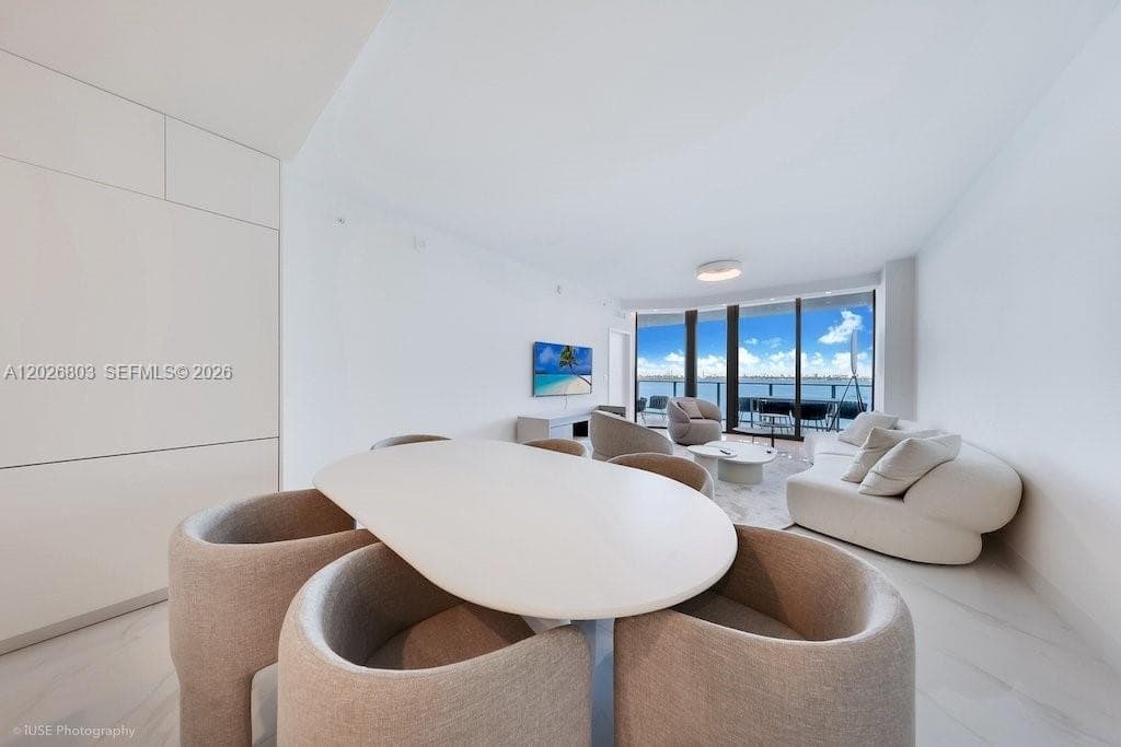 700 NE 24 St # 1403, Miami FL 33137 — 4