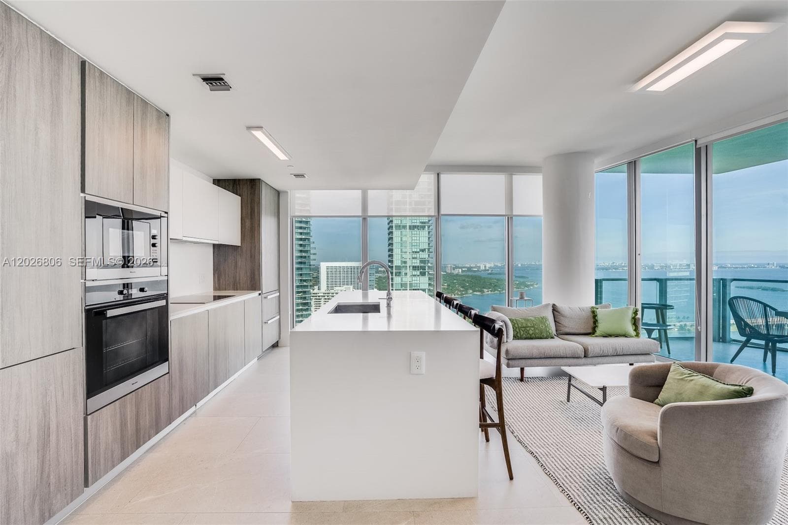 2900 NE 7th Ave # 3702, Miami FL 33137 — 2