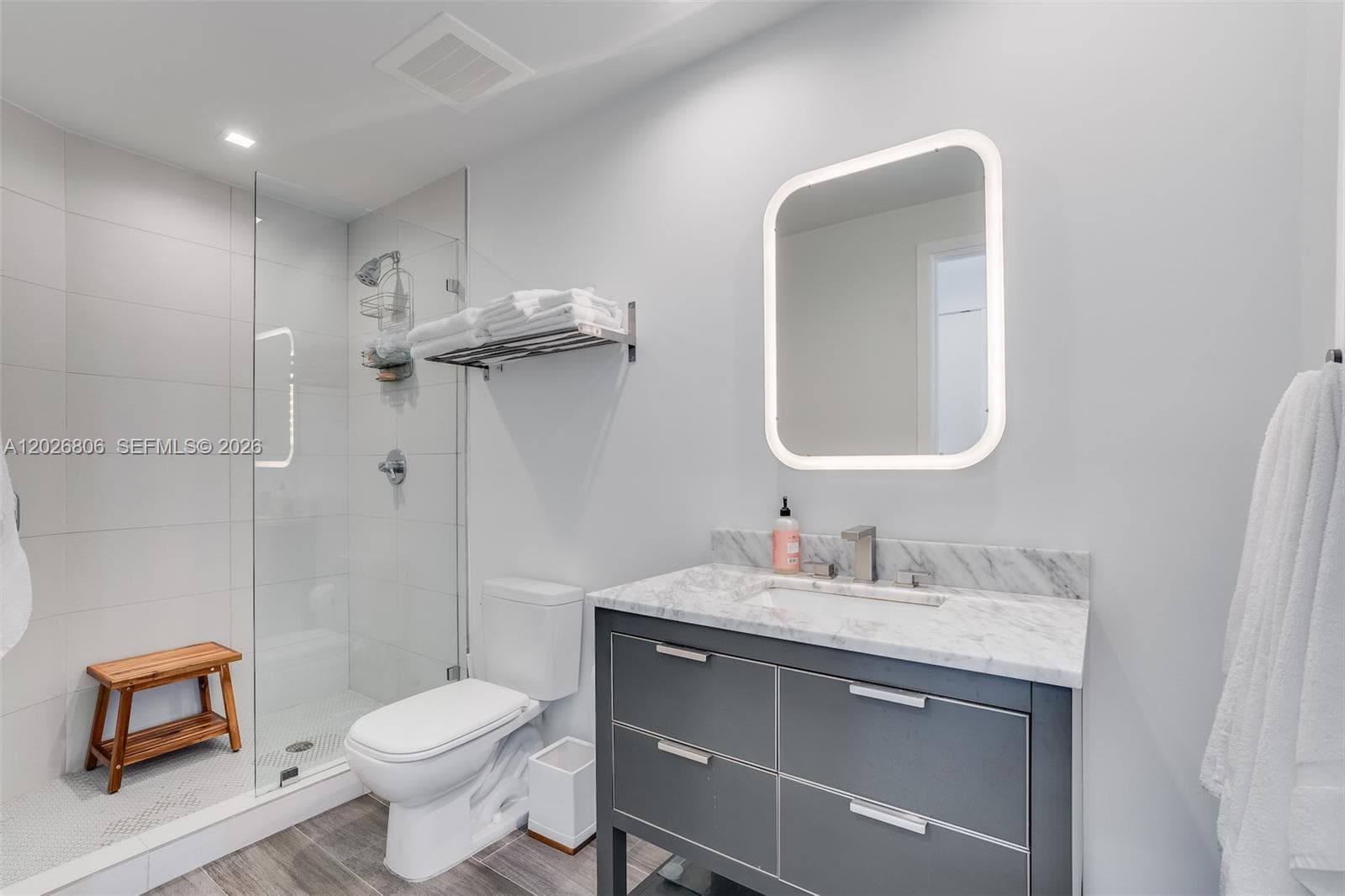 2900 NE 7th Ave # 3702, Miami FL 33137 — 20