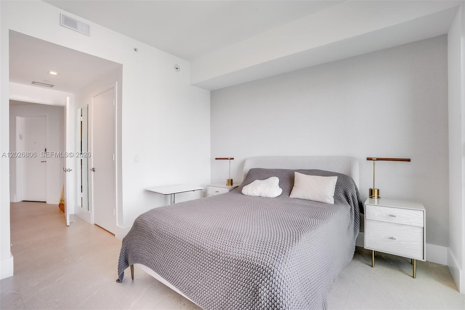 2900 NE 7th Ave # 3702, Miami FL 33137 — 18