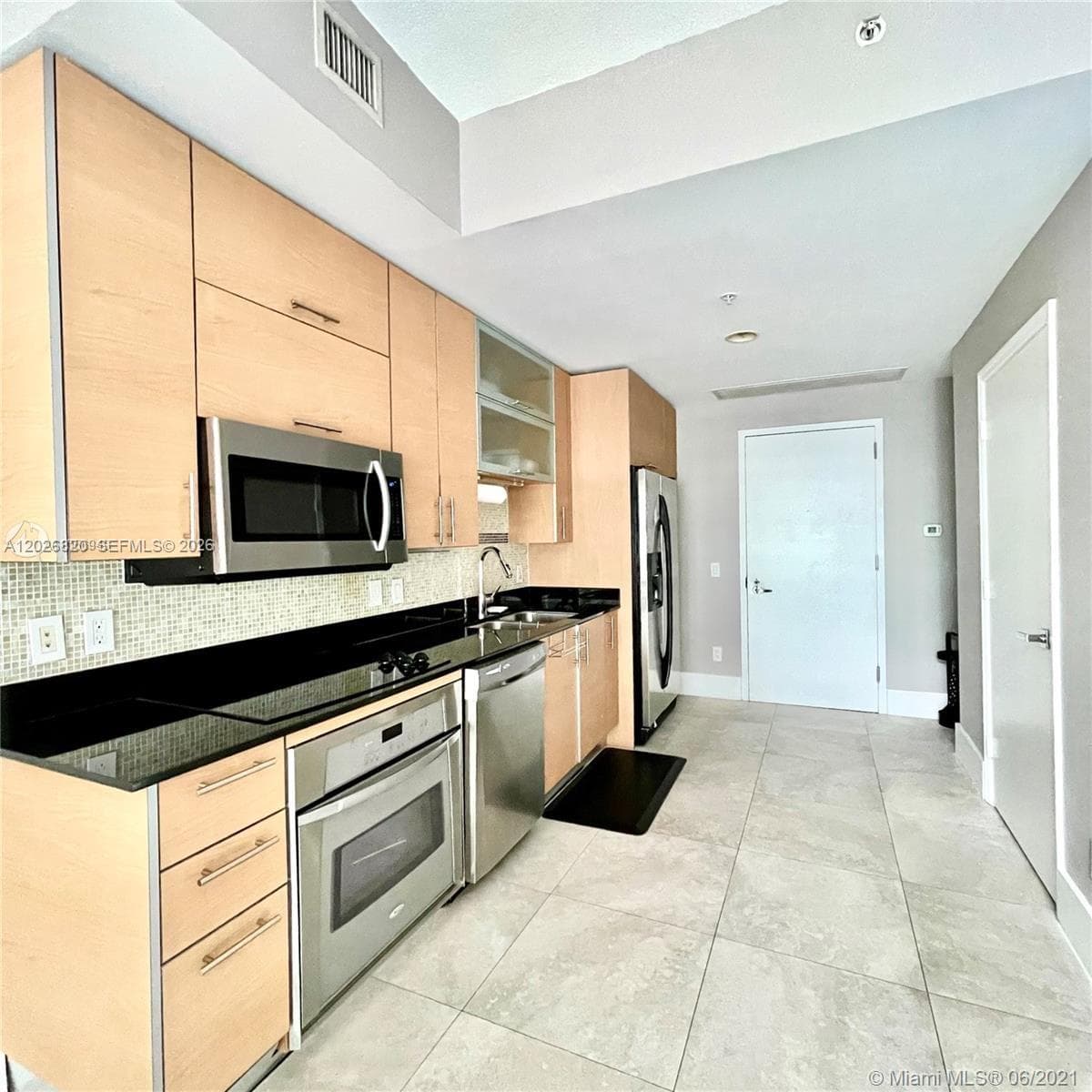 60 SW 13th St # 2002, Miami FL 33130 — 6