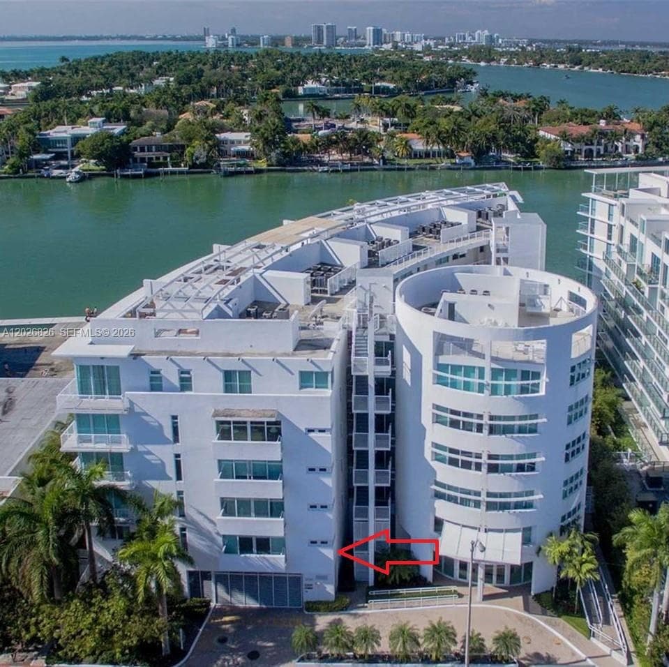 6580 Indian Creek Dr # 201, Miami Beach FL 33141 — 1