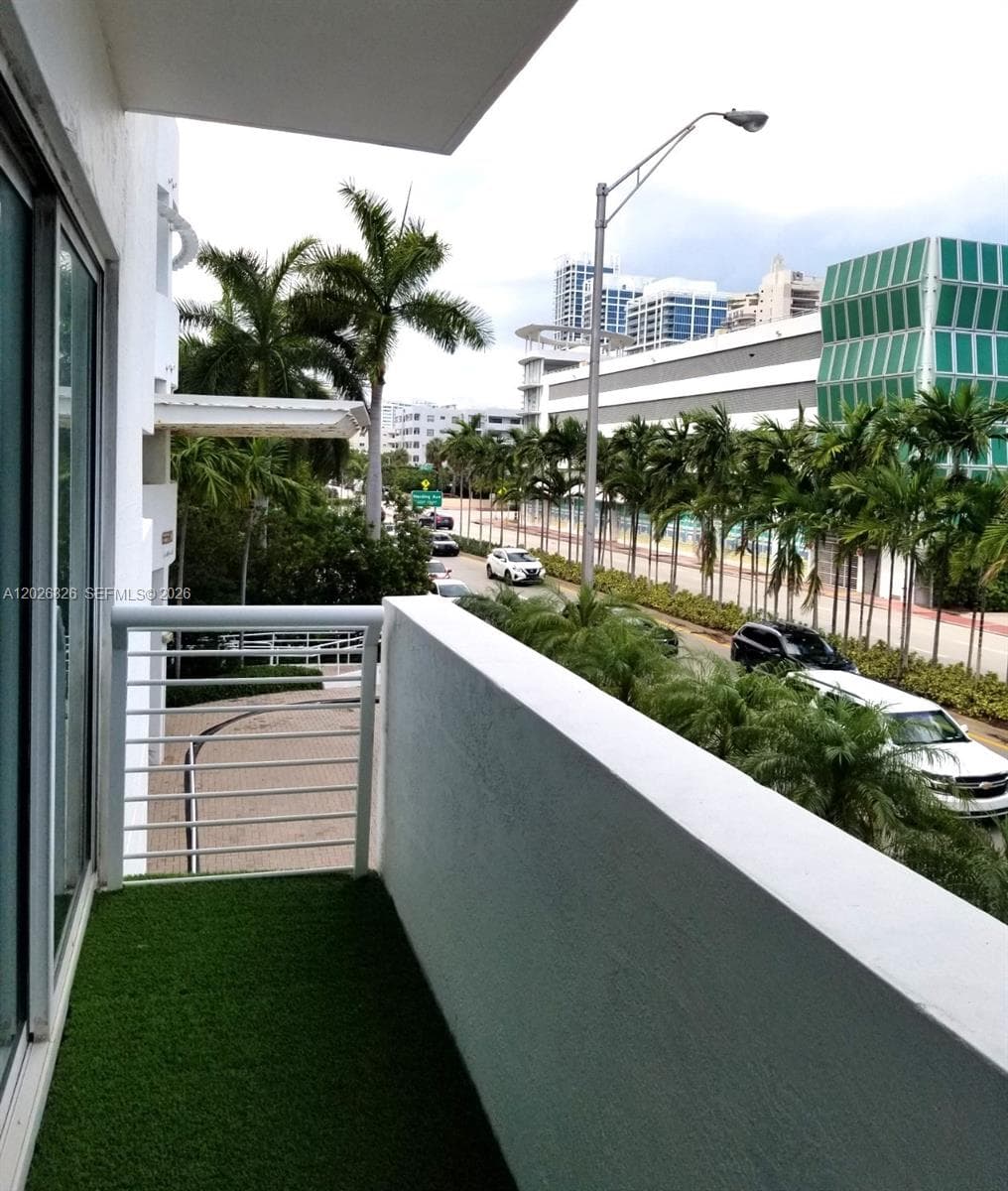 6580 Indian Creek Dr # 201, Miami Beach FL 33141 — 9
