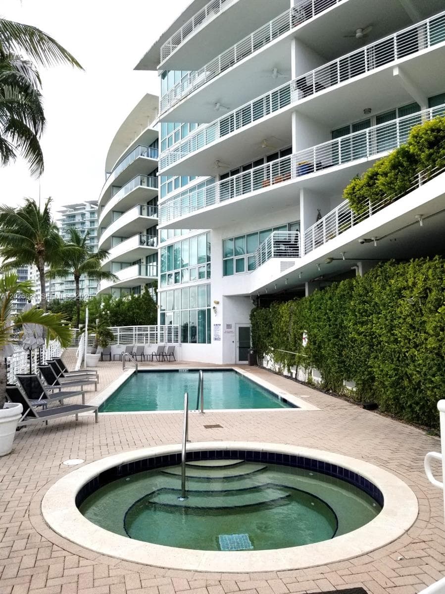 6580 Indian Creek Dr # 201, Miami Beach FL 33141 — 25