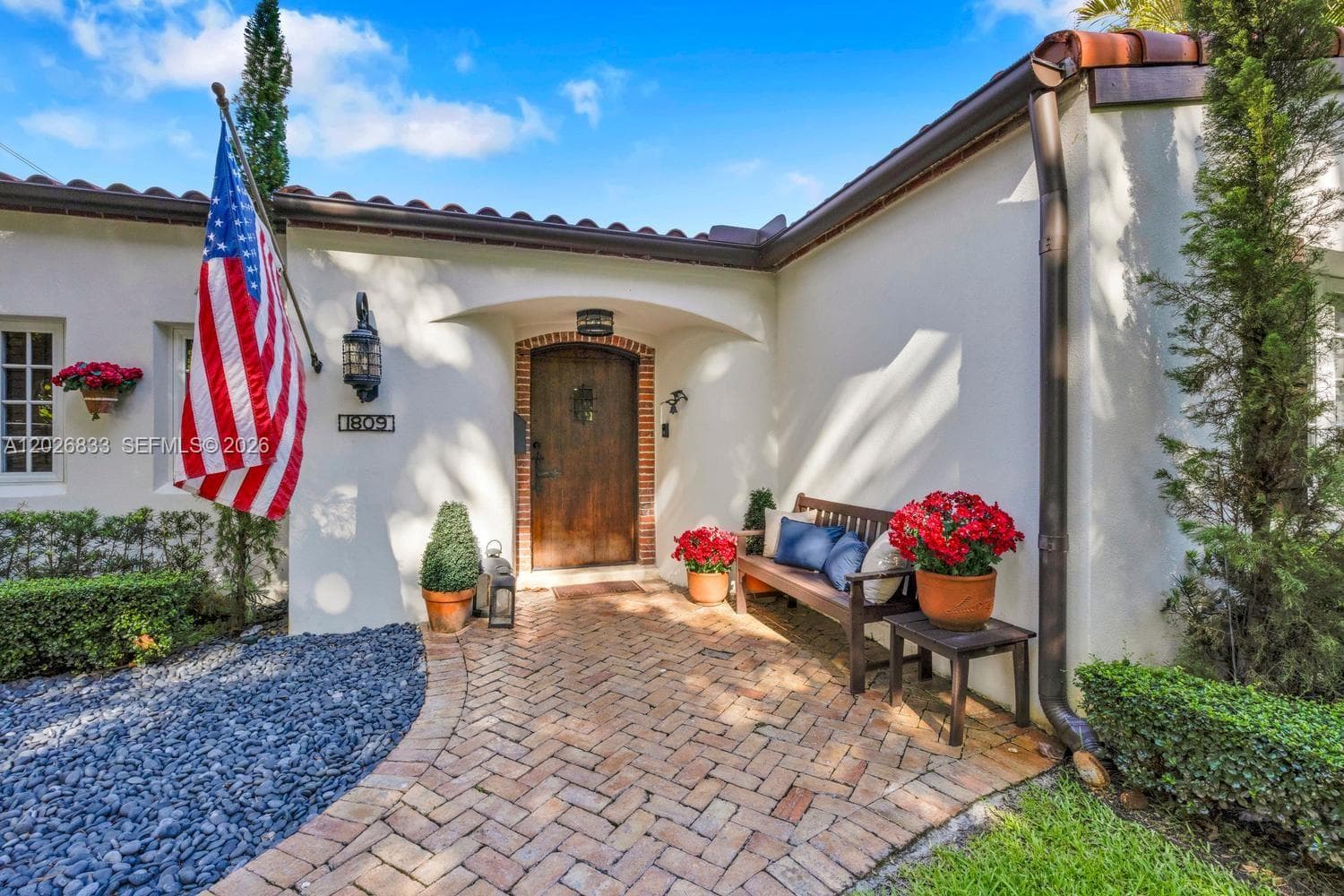 1809 Granada Blvd, Coral Gables FL 33134 — 37