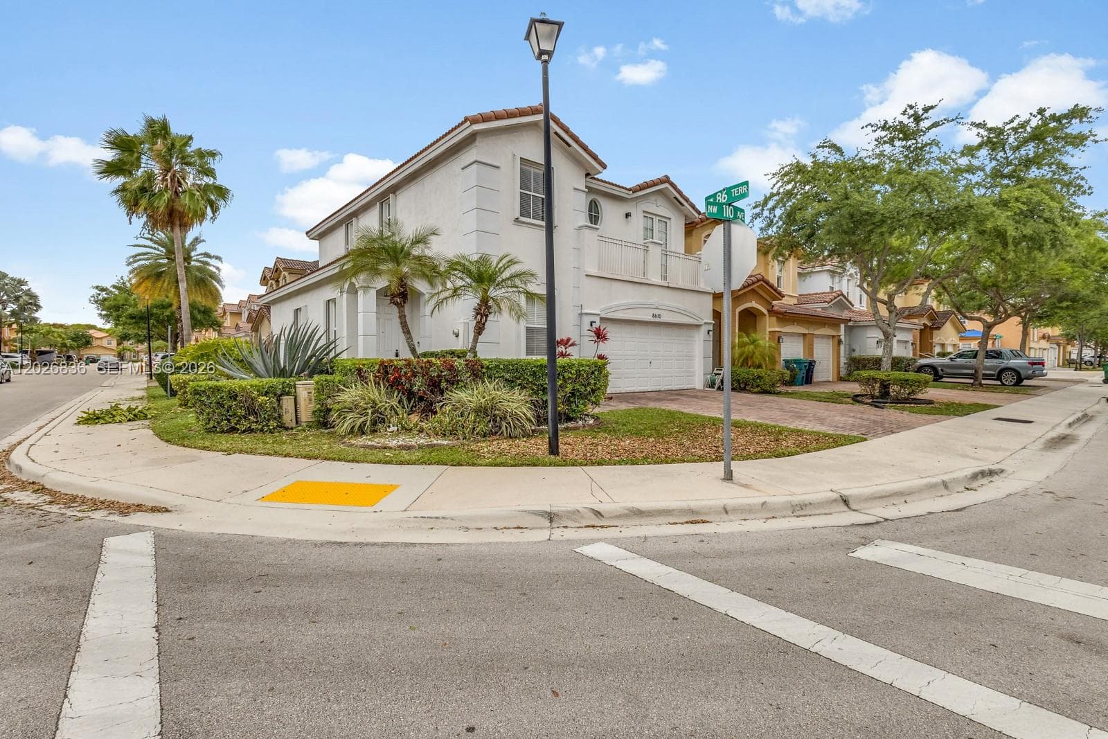 8610 NW 110th Ave, Doral FL 33178 — 21