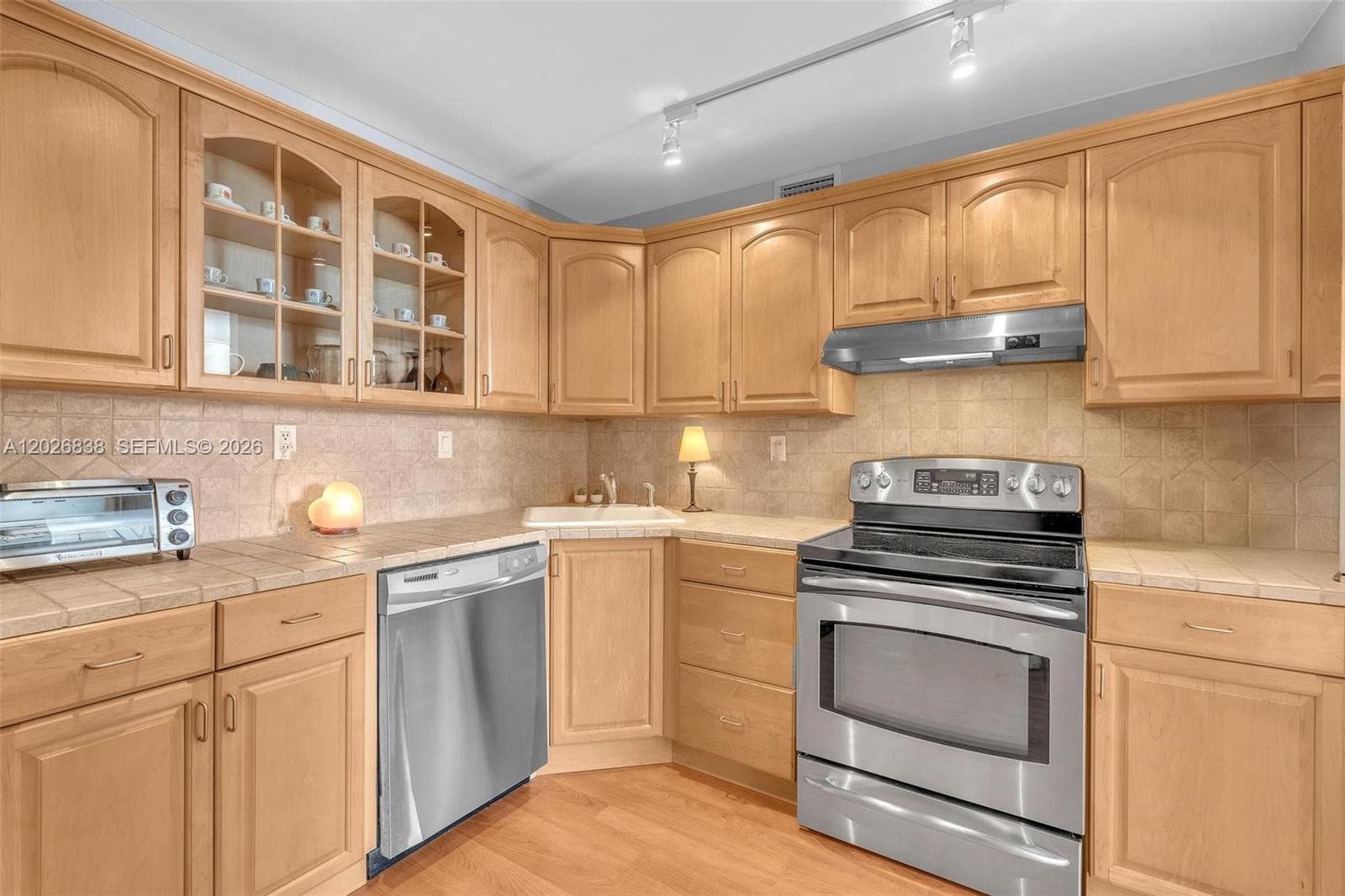 2750 NE 183rd St # 1801, Aventura FL 33160 — 16