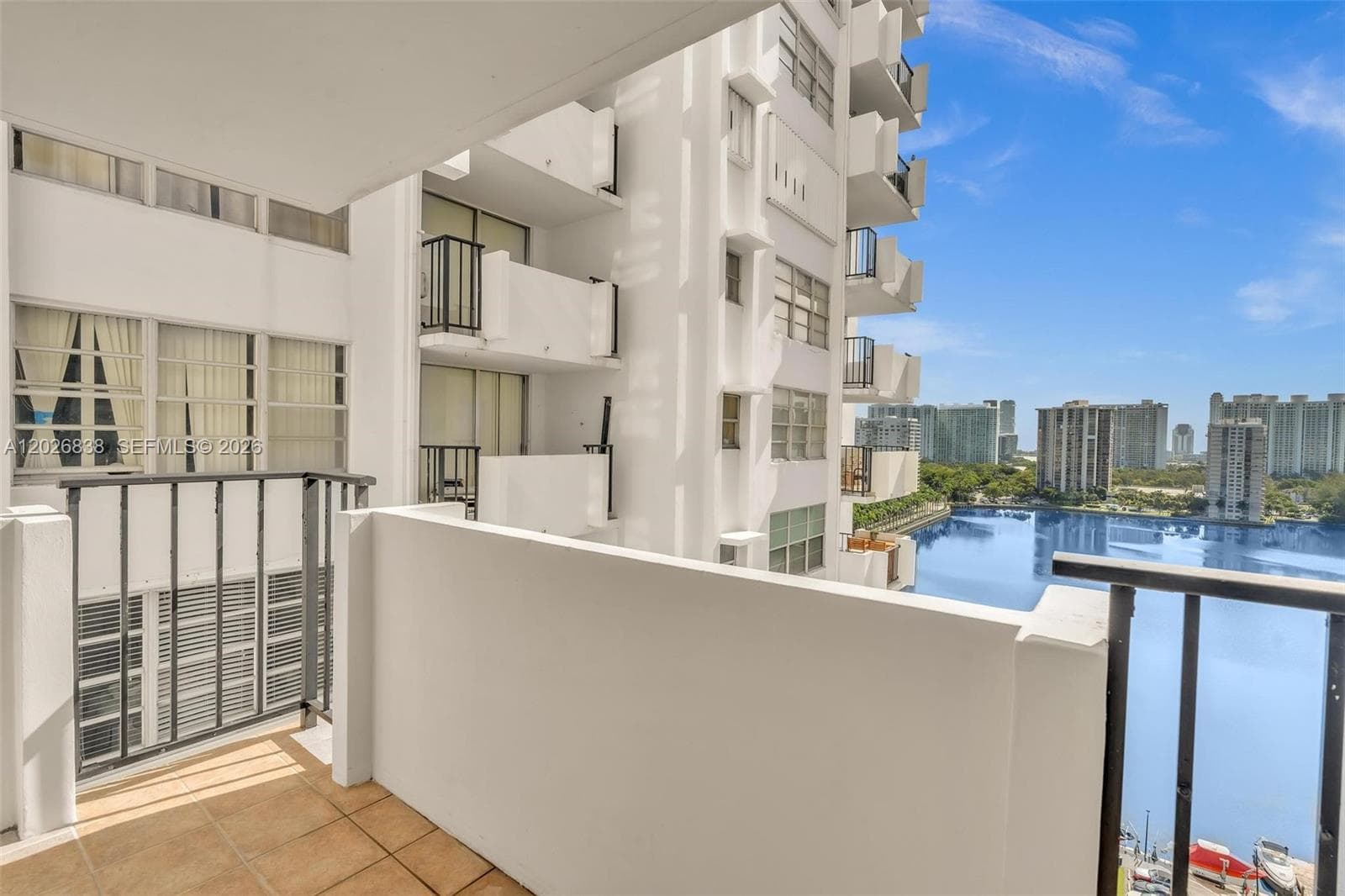 2750 NE 183rd St # 1801, Aventura FL 33160 — 30