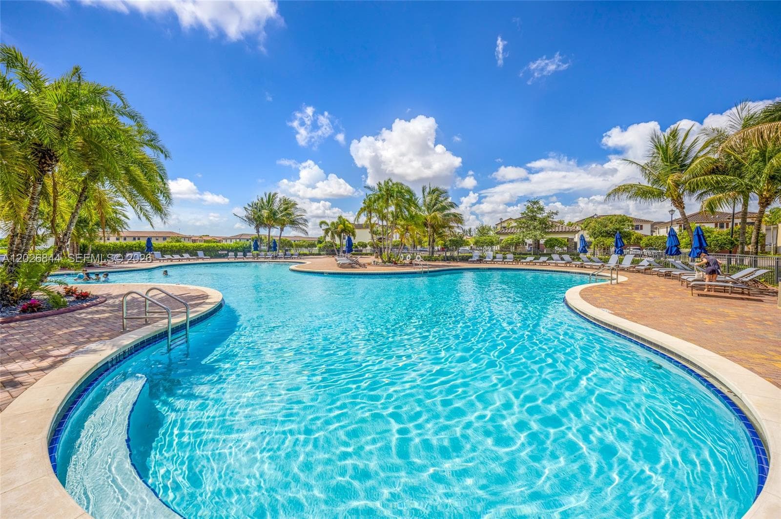 9381 W 33rd Ln, Hialeah FL 33018 — 33