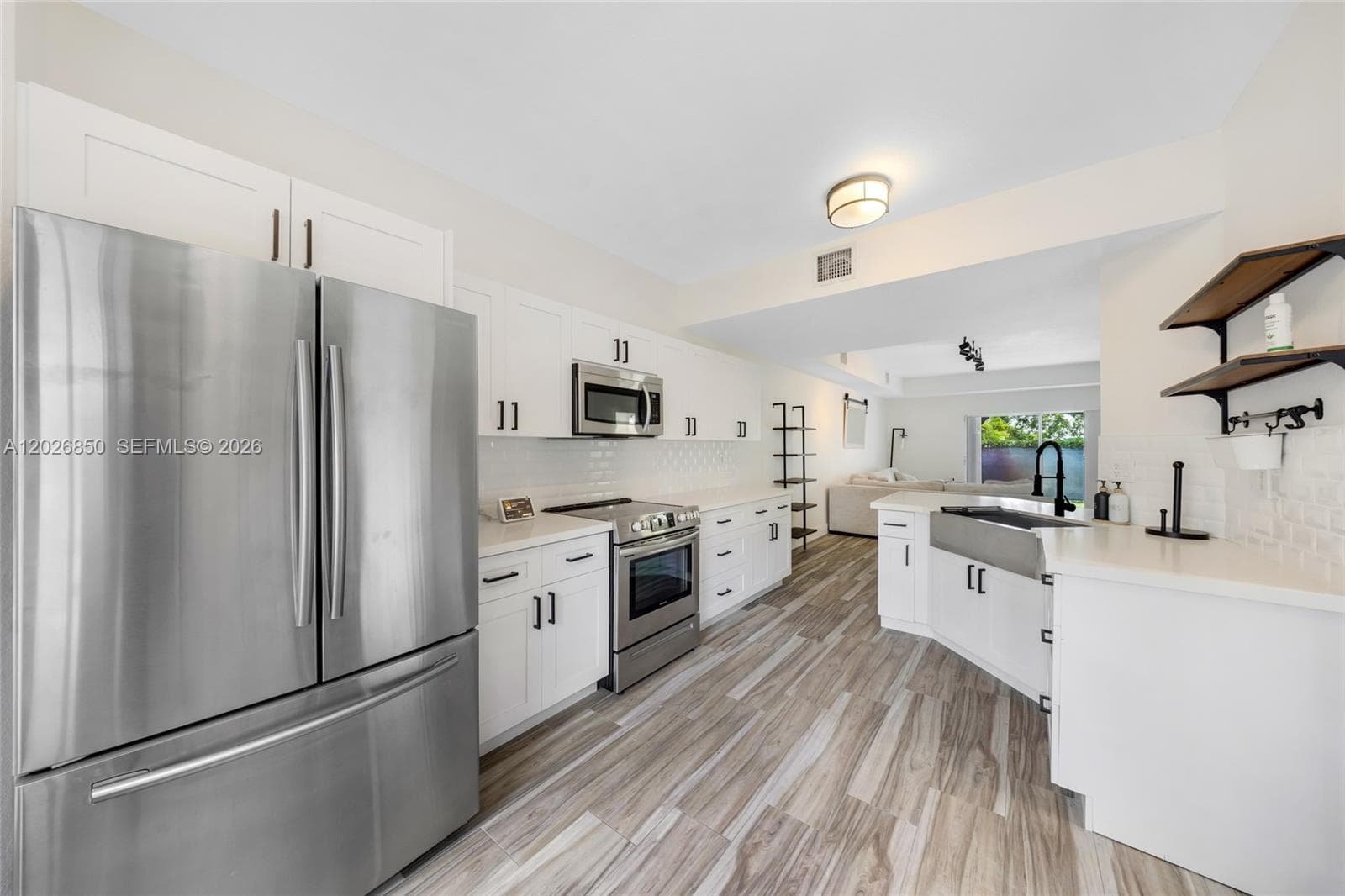 8942 W Flagler St # 3, Miami FL 33174 — 4