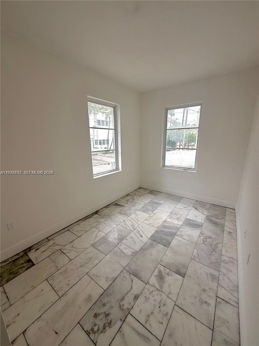 922 Jefferson Ave # 6, Miami Beach FL 33139 — 6