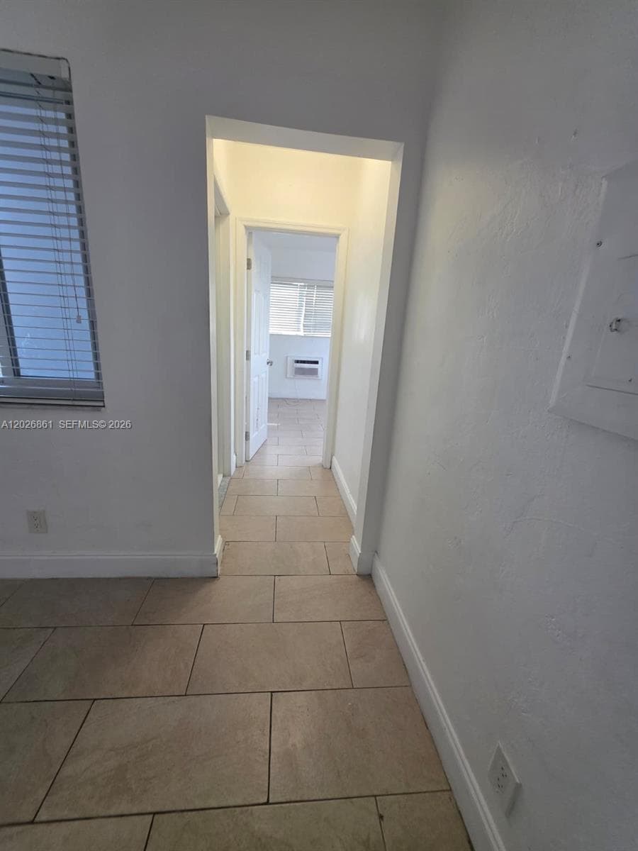 7155 Rue Notre Dame # 6, Miami Beach FL 33141 — 13
