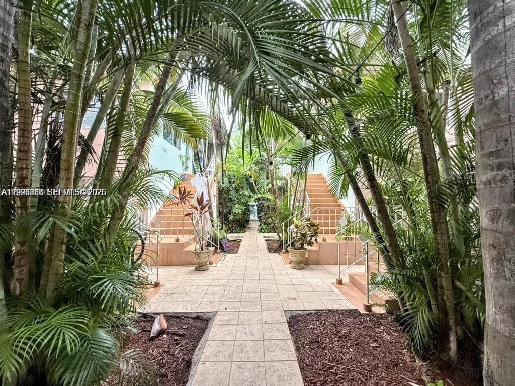 1115 Meridian Ave, Miami Beach FL 33139 — 17