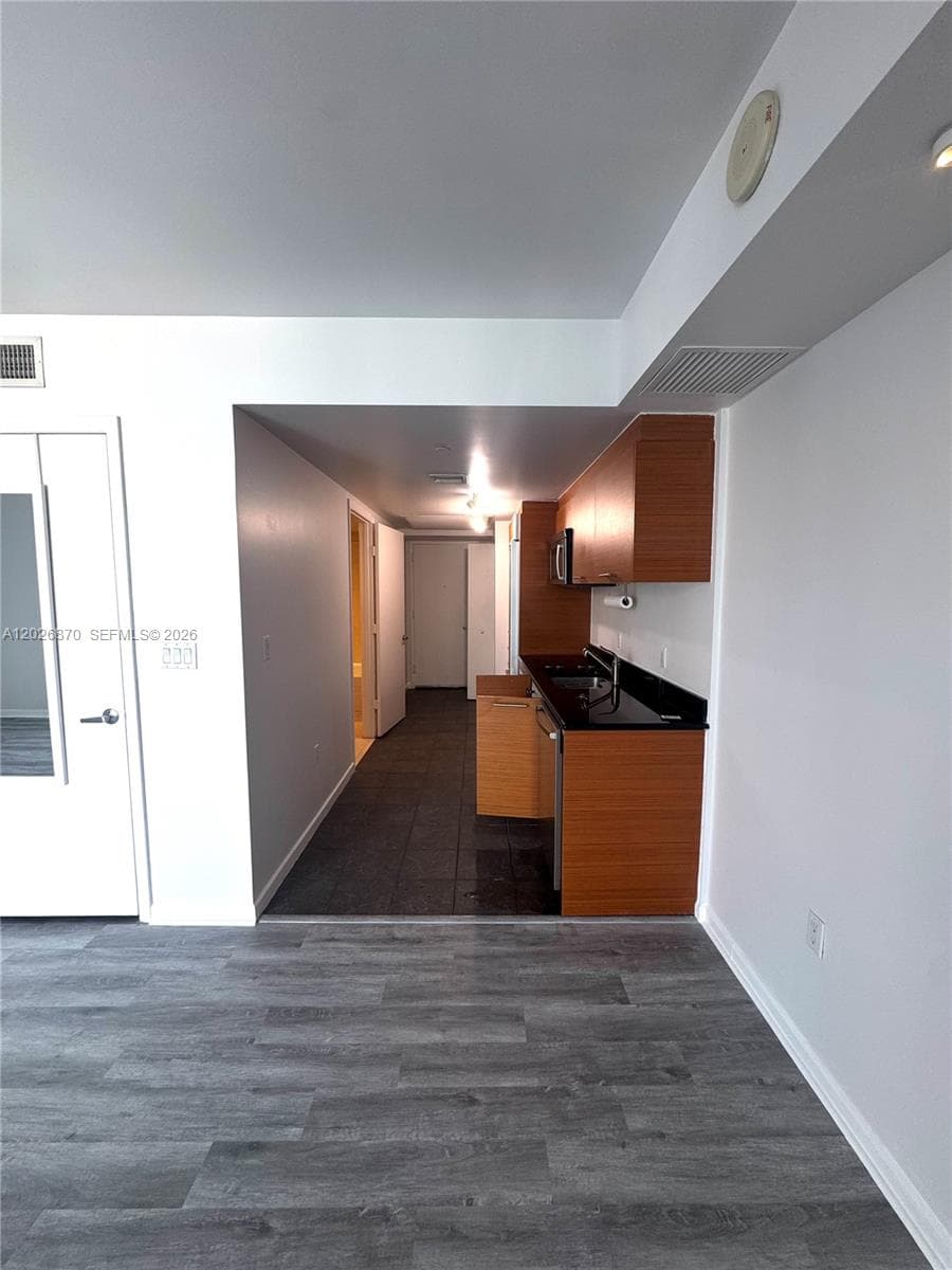 50 Biscayne Blvd # 3303, Miami FL 33132 — 8