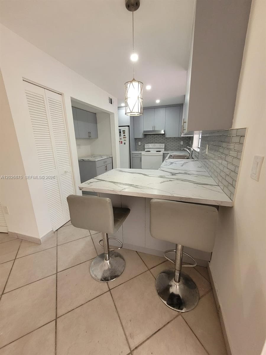 2438 SW 109th Ct, Miami FL 33165 — 6
