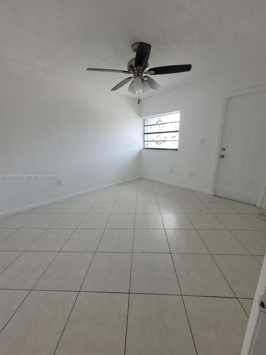 2438 SW 109th Ct, Miami FL 33165 — 10