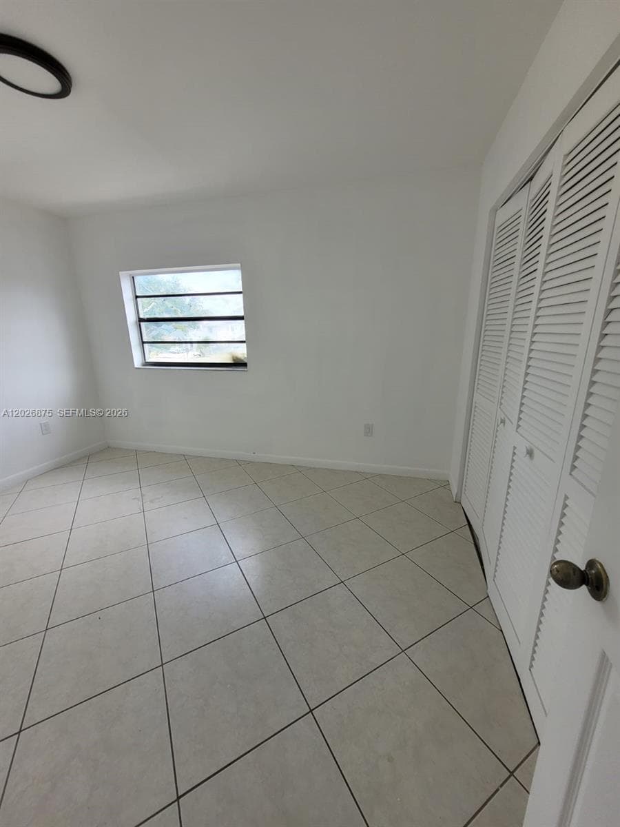 2438 SW 109th Ct, Miami FL 33165 — 11